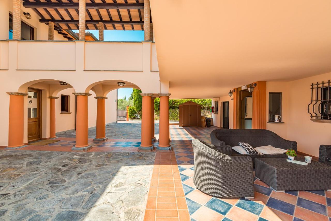 Hotel La Pietra Restaurant Fosdinovo Ngoại thất bức ảnh